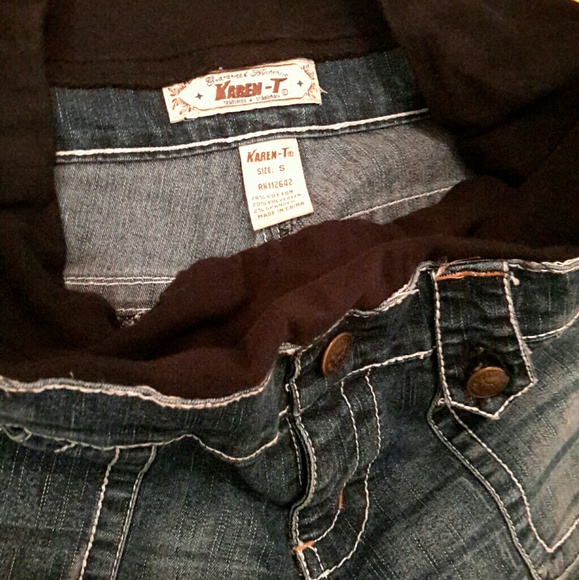 Karen T Maternity Capri Jeans (Dark Wash) K-3 - Picture 4 of 6